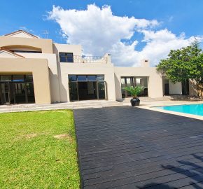 6 Bedroom Pet-friendly House for Rent: Dainfern Golf Estate