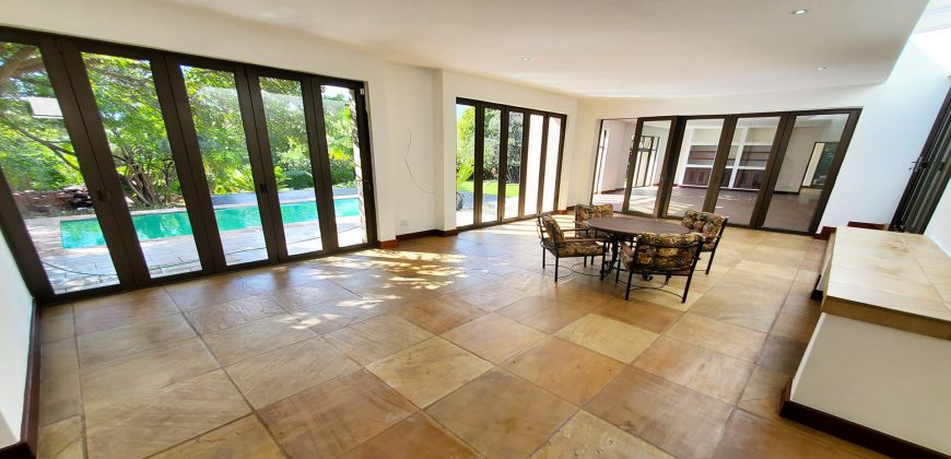 6 Bedroom Pet-friendly House for Rent: Dainfern Golf Estate