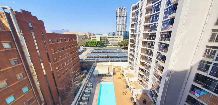 Fully Furnished 2 Bedroom Apartment: Hydro Park: Sandton