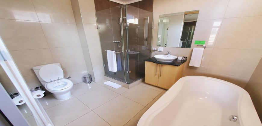 Fully Furnished 2 Bedroom Apartment: Hydro Park: Sandton