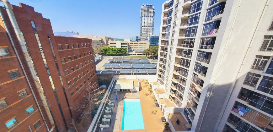 Fully Furnished 2 Bedroom Apartment: Hydro Park: Sandton