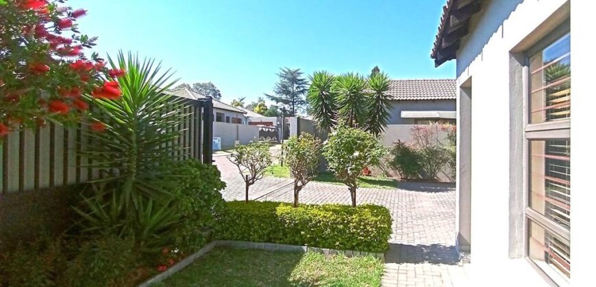 3 Bed Cluster for Sale in Buccleuch: Sandton