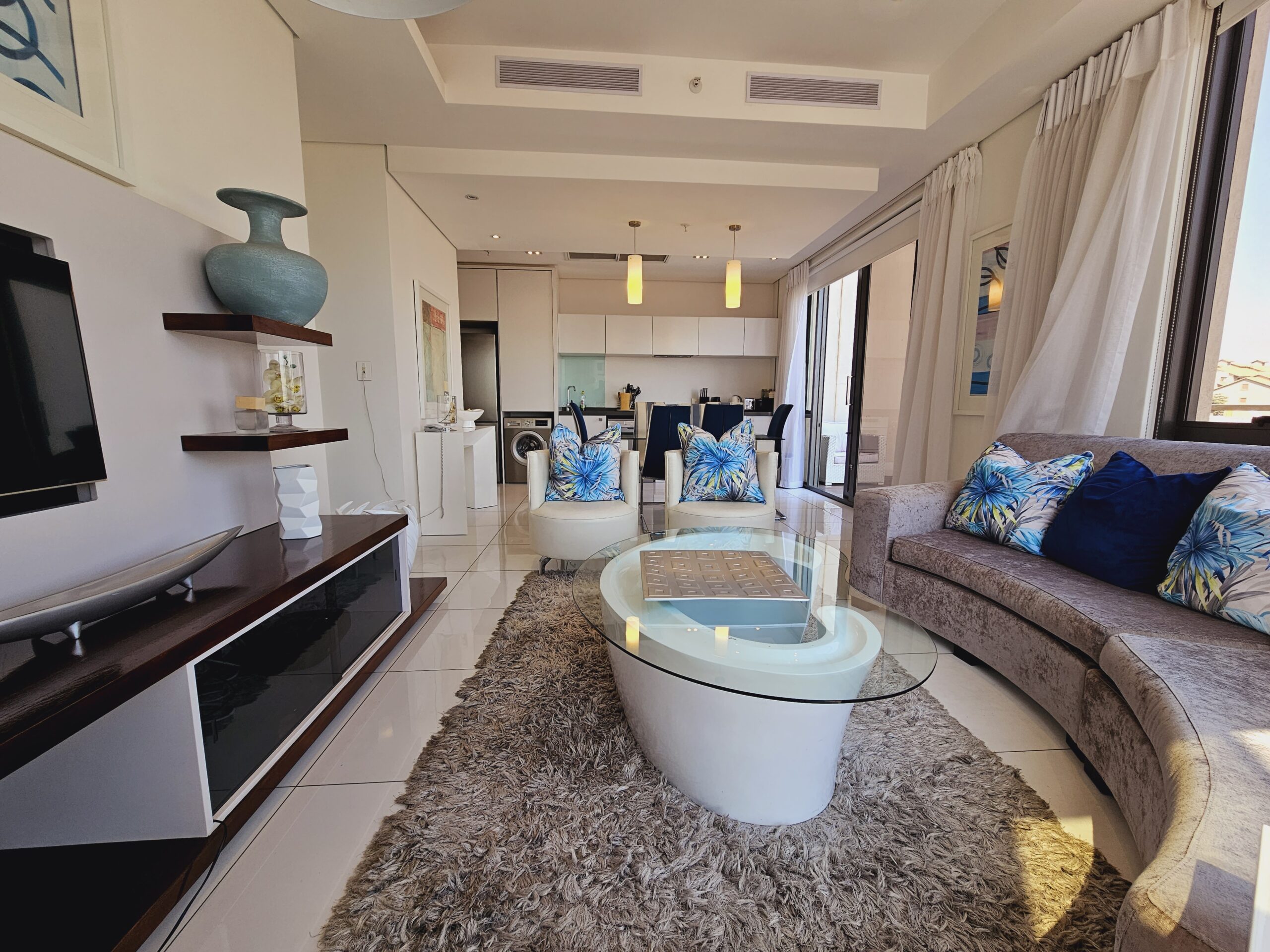 Fully Furnished 1 Bedroom Apartment for Rent in Morningside: Sandton