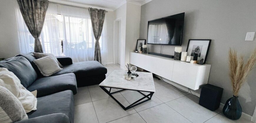 2 Bedroom Apartment for Sale: Lethabong: Sandton