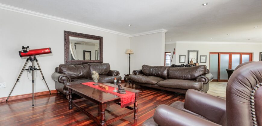 4 Bedroom House for Sale: Fourways: Sandton