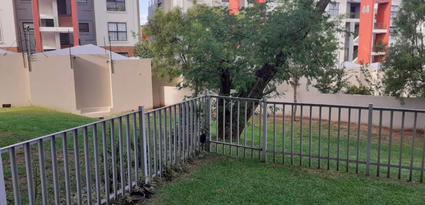 Ground Floor 1 Bedroom Apartment for Rent: Broadacres: Sandton