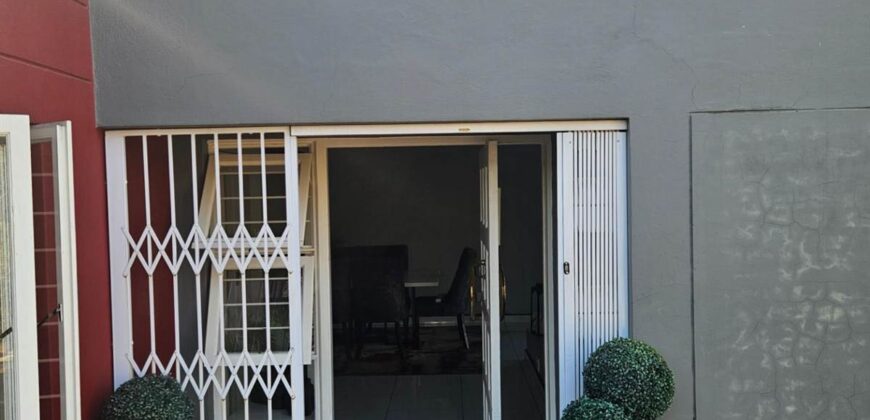 4 Bedroom House for Rent: Lonehill: Sandton