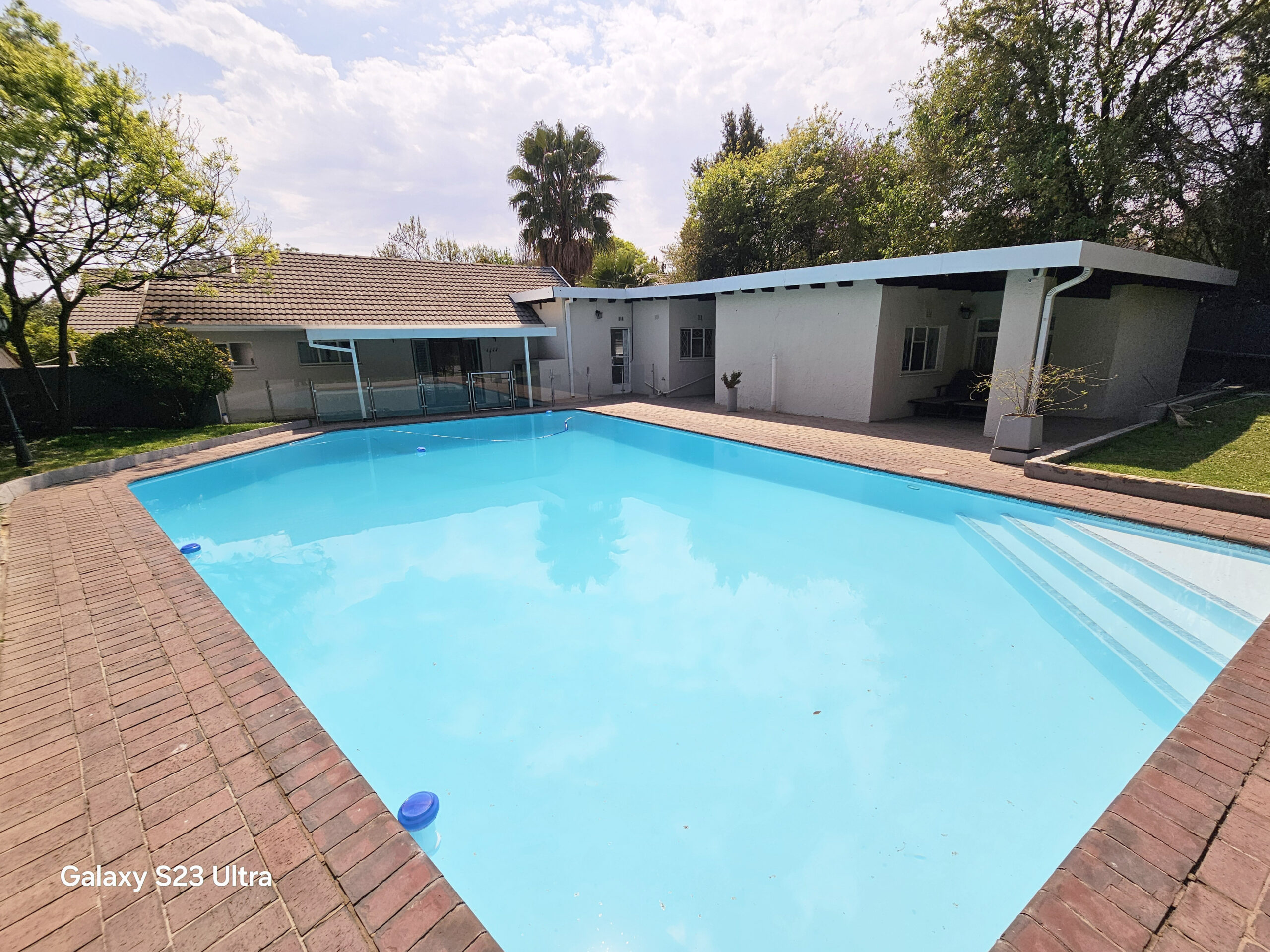 Fully Furnished 6 Bedroom House for Rent: Beverley gardens: Randburg