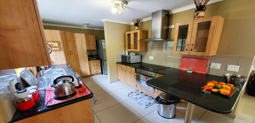 3 Bedroom Townhouse for Rent: Craigavon: Sandton