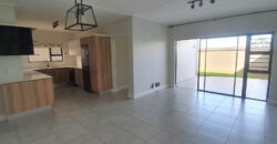 3 Bed Apartment in for Rent: Waterfall, Midrand