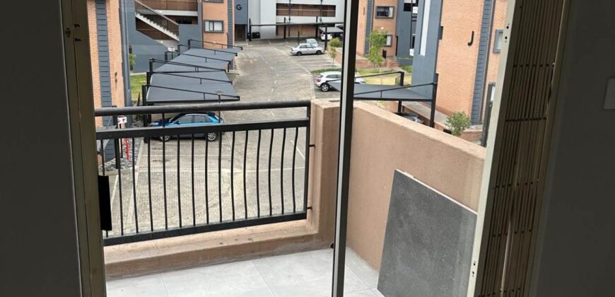 2 Bed Apartment For Rent: Vorna Valley, Midrand