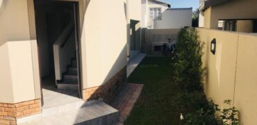 3 Bedroom Townhouse for Rent: Broadacres: Sandton