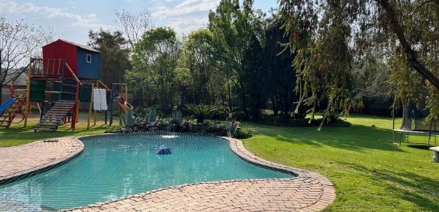 4 Bedroom House For Sale: Bryanston, Sandton