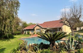 4 Bedroom House For Sale: Bryanston, Sandton