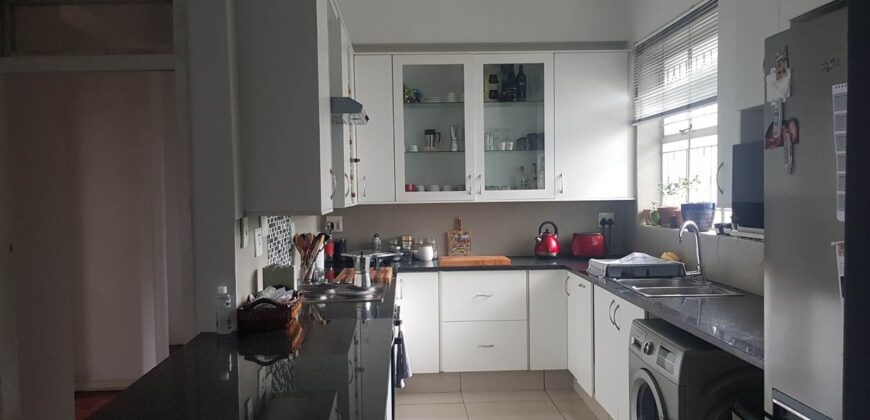 2 Bedroom Apartment For Rent: Illovo, Sandton